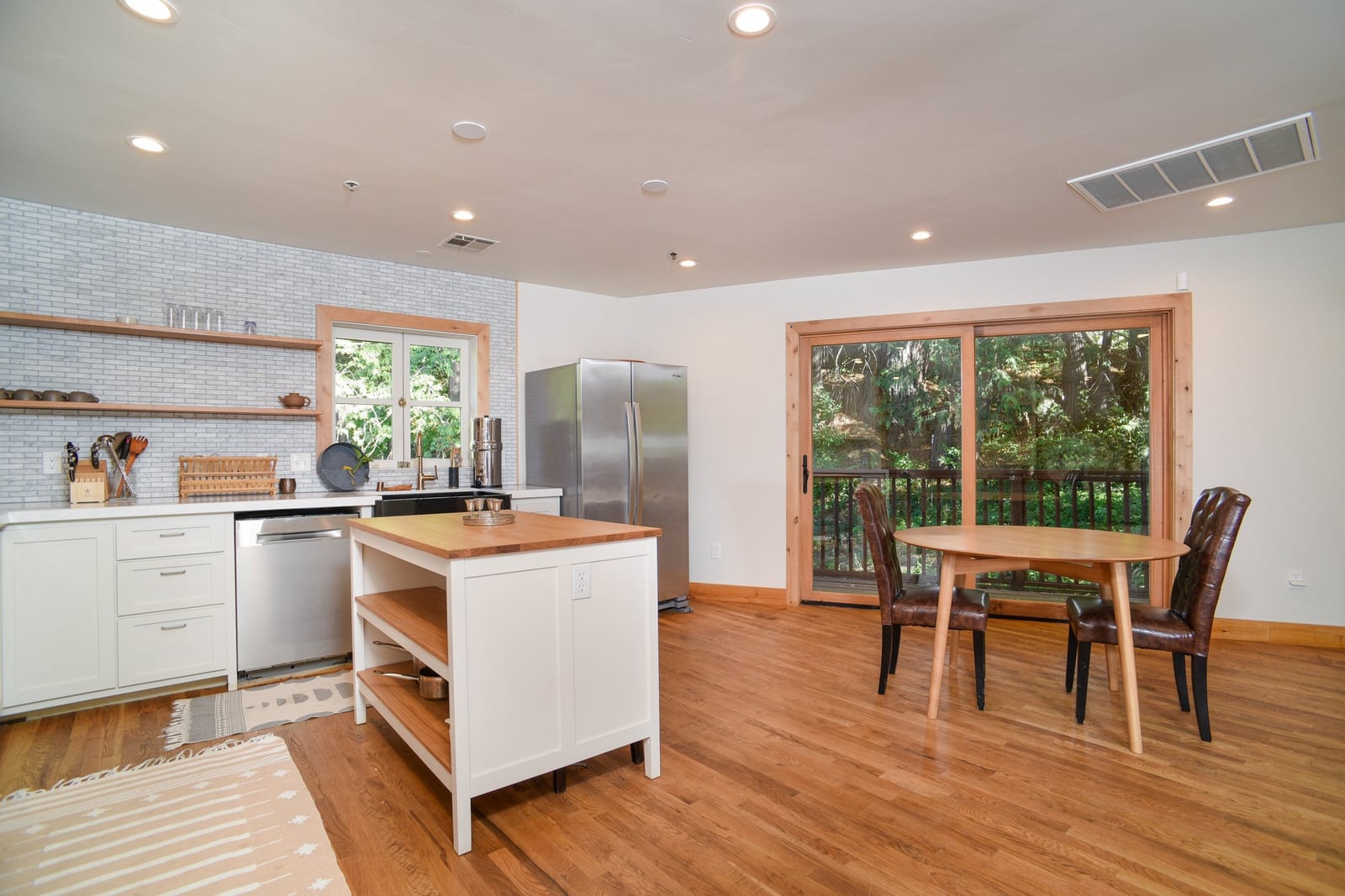 Get-ready space in The Penthouse at Stone House Nevada City — bridal party suite with historic architecture